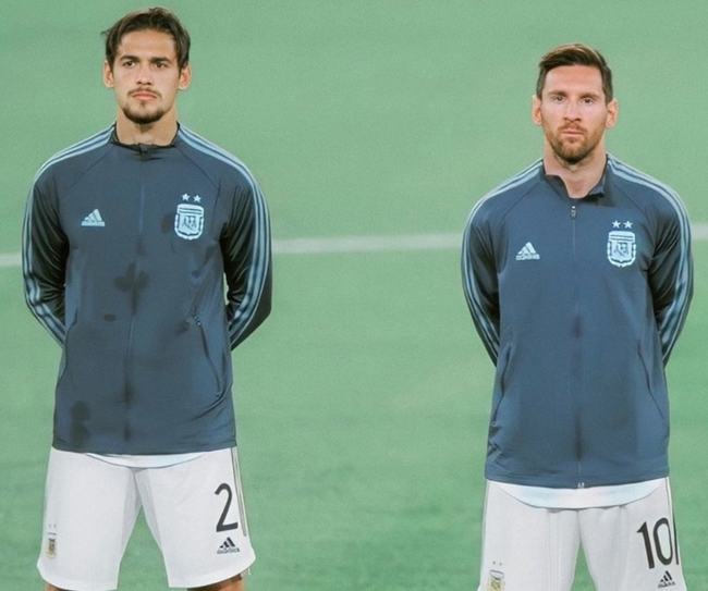 手感冰凉！浓眉未伤退半场0分还要追溯到近10年前（状态低迷！浓眉无伤出战半场0分，上一次已接近十年前）