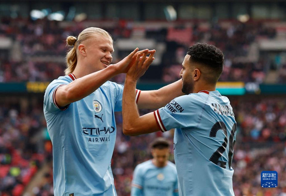 斯帕莱蒂：戴维需要连续踢五场？难道我也得带皇马巴萨五场？（斯帕莱蒂反问：戴维非要连踢五场？那我是不是也得连续执教皇马、巴萨五场？）