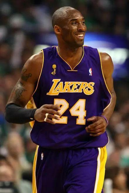 欧协联积分榜：斯特拉斯堡领跑，水晶宫距前8仅1分（欧协联最新积分：斯特拉斯堡居首，水晶宫距前八仅差1分）