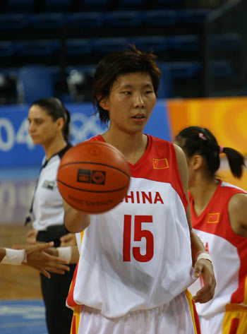 铜梁龙祝贺海港三连冠：你们展现了王者之师应有的底蕴与风范（铜梁龙贺海港三连冠：王者底蕴与风范尽显）