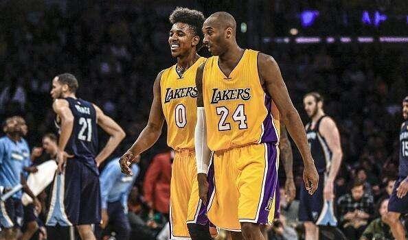 欧冠精彩进球回顾：梅西助攻集锦,（欧冠绝佳进球盘点：梅西助攻高光时刻）