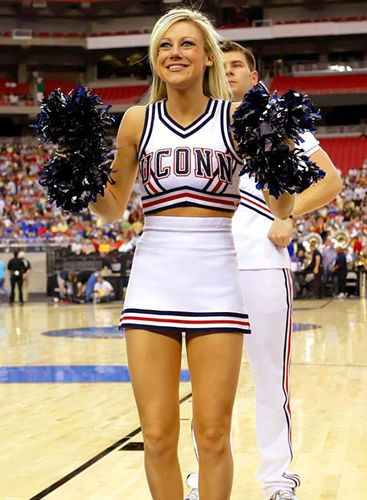 意媒：铃木彩艳可能因为手部骨折缺阵三个月，明年2至3月复出（意媒：手部骨折或让铃木彩艳伤停三个月，预计明年2至3月回归）