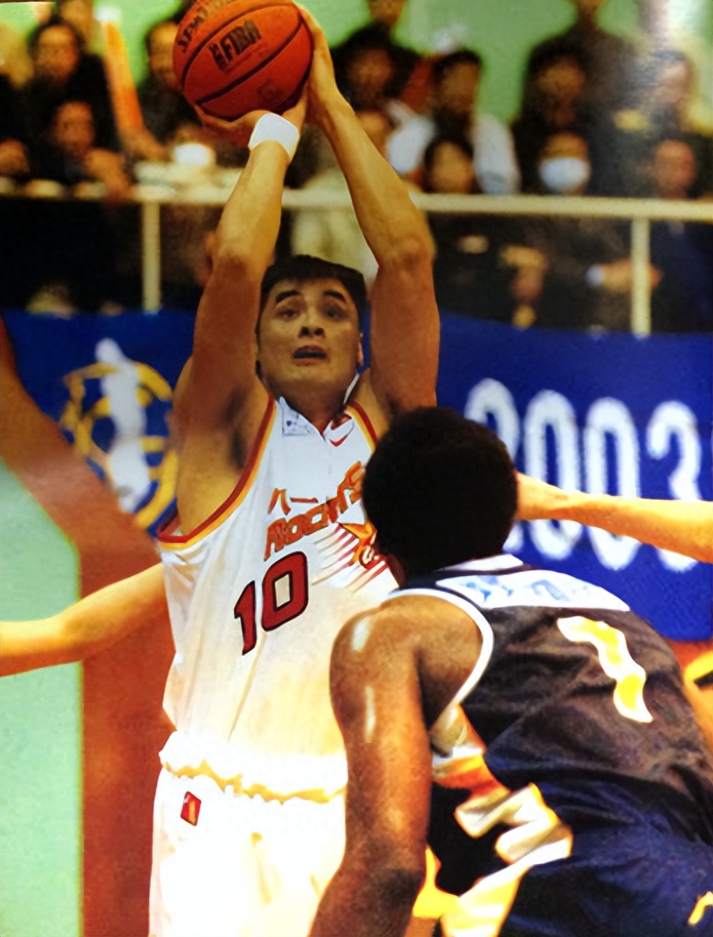 国米20岁中场卡尔博尼或冬窗终止热那亚租借（国米20岁中场卡尔博尼或将在冬窗提前结束热那亚租期）