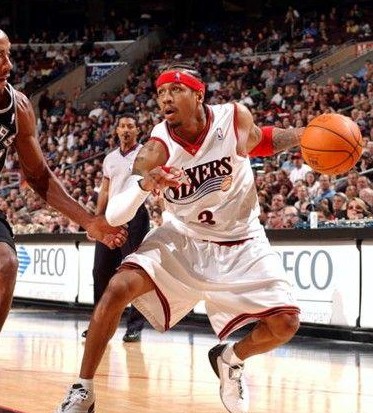 大腿！姆伯莫全场6次关键传球并送助攻，荣膺全场最佳球员（姆伯莫6次关键传球+送助攻，当选全场最佳）