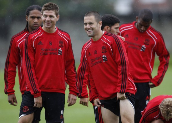 申花vs神户：米内罗、特谢拉首发，吴曦、马纳法出战（申花战神户：米内罗、特谢拉先发，吴曦与马纳法登场）