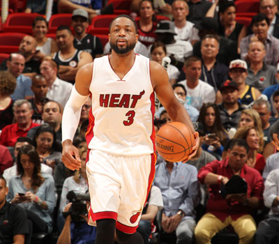 TA：非洲杯成曼联变阵契机，多名替补&小将可能迎来机会（TA：非洲杯或成曼联调整阵容良机，多名替补与小将有望获得出场机会）