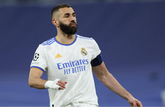 曼联旧将：我怀疑曼联买舍什科前是否考察过他 他和球队相性不合（曼联旧将质疑引援：红魔买舍什科前是否做过考察？他与球队风格不匹配）