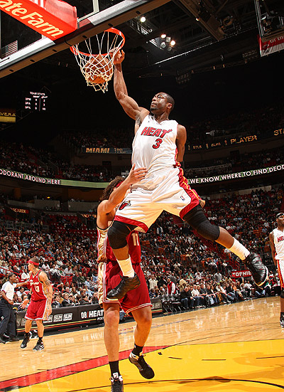 浮嶋敏：邝兆镭没出场是因为轮换；每场比赛我们都全力争胜（浮嶋敏：因轮换邝兆镭未出场，我们每场都全力争胜）